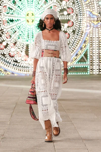 Look 51